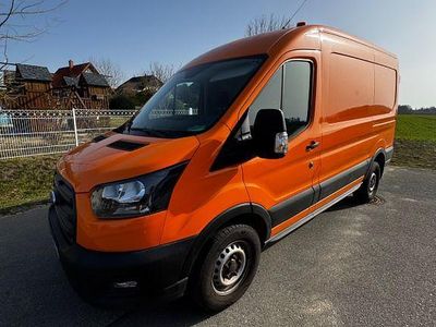 Gebraucht Ford Transit 170 PS (125 kW) 2022 Orange Van