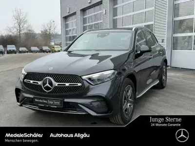 Używany Mercedes GLC300 Premium 258 KM (189 kW) 2022 Szary SUV