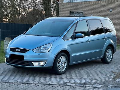 Blau Gebraucht 2008 Ford Galaxy Van / Kleinbus | 5.700 € (Teuer)