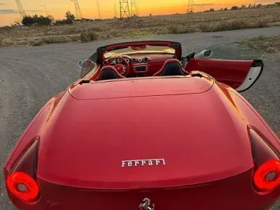 Second-hand Ferrari California 560 CP (411 kW) 2017 Alb Cabrio