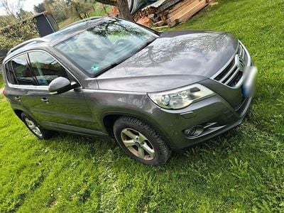 Usata VW Tiguan 170 CV (125 kW) 2011 Grigio SUV