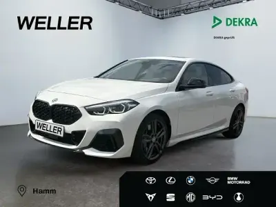 Gebraucht BMW M235 Sport Line 306 PS (225 kW) 2022 Weiss Coupé
