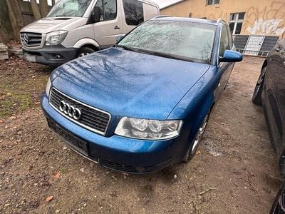 Gebraucht Audi A4 125 PS (91 kW) 2004 Blau Kombi