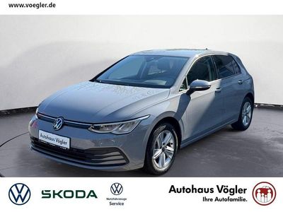 Usata VW Golf VIII Life 110 CV (80 kW) 2024 Grigio Berlina