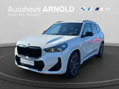 Gebraucht BMW X1 M Sport 204 PS (150 kW) 2023 Alpinweiß uni SUV