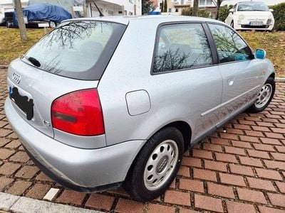 Gebraucht Audi A3 Sport 101 PS (74 kW) 1997 Silber Limousine