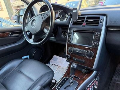 Gebraucht Mercedes B180 109 PS (80 kW) 2008 Silber Van / Kleinbus