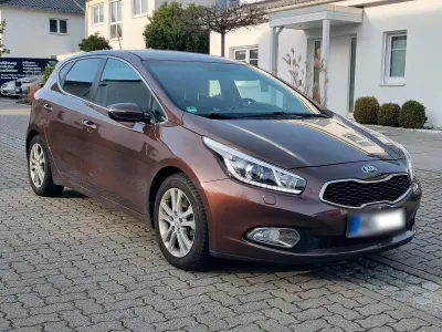 Gebraucht Kia Ceed 128 PS (94 kW) 2014 Kleinwagen