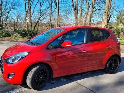 Gebraucht Hyundai i20 Space Plus 125 PS (91 kW) 2019 Rot Kleinwagen