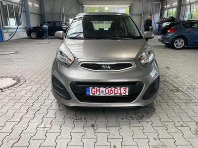Usado Kia Picanto Edition 7 67 HP (49 kW) 2015 Prateado Citadino
