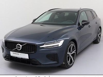 Blau Gebraucht 2025 Volvo V60 Plus Kombi | 40.950 € (Guter Preis)