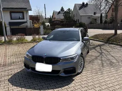 Gebraucht BMW 530 M Sport 265 PS (194 kW) 2019 Grau Kombi