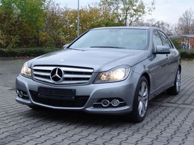 gebraucht Mercedes C250 CGI BE 7G-TRONIC COMAND LEDER STANDHZ.