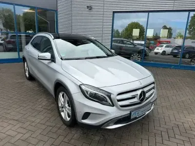 Occasion Mercedes GLA200 156 ch (114 kW) 2017 Argent SUV