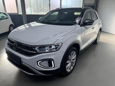 Second-hand VW T-Roc Style 150 CP (110 kW) 2022 Alb SUV