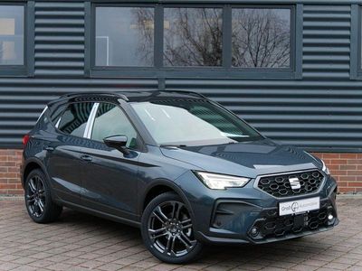 Grau Neu 2025 Seat Arona FR SUV | 28.990 € (Etwas zu teuer)