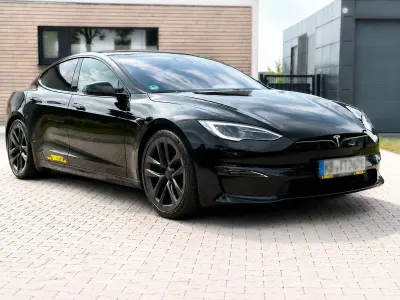 Gebraucht Tesla Model S Plaid 759 kW (1033 PS) 2022 Schwarz Kleinwagen