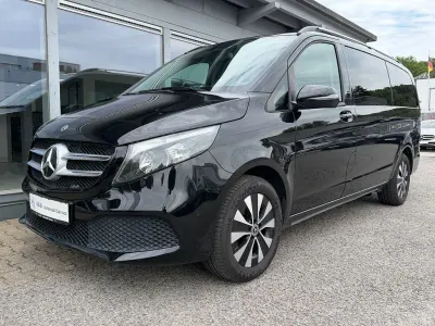 Gebraucht Mercedes V220 163 PS (119 kW) 2021 Schwarz Van / Kleinbus