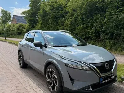 Gebraucht Nissan Qashqai Tekna+ 190 PS (139 kW) 2022 Grau SUV