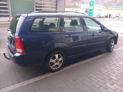 Gebraucht Ford Focus 101 PS (74 kW) 1999 Blau Kombi