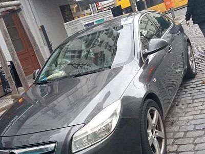 Grau Gebraucht 2009 Opel Insignia Limousine | 4.200 € (Guter Preis)