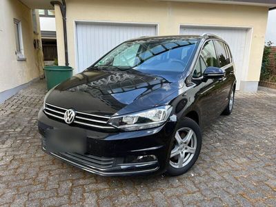 gebraucht VW Touran 1.4 TSI DSG Highline Navi-Kamera-Keyless-