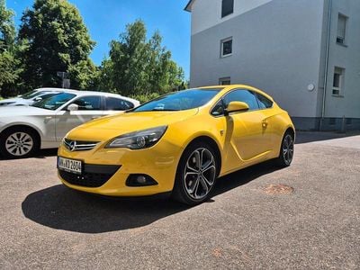 Opel Astra GTC