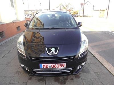 Gebraucht Peugeot 5008 Platinum 150 PS (110 kW) 2010 Lackierung schwarz Van / Kleinbus