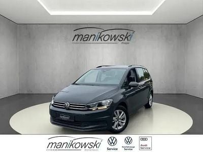 Second-hand VW Touran Comfortline 110 CP (80 kW) 2023 Gri Monovolum