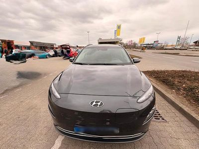Gebraucht Hyundai Kona 100 kW (136 PS) 2021 Andere farben SUV