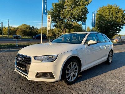 Weiß Gebraucht 2019 Audi A4 Sport Kombi | 17.990 € (Superpreis)