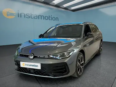 Gebraucht VW Passat 193 PS (141 kW) 2025 Grau Kombi