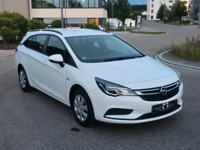 Gebraucht Opel Astra Edition 110 PS (80 kW) 2019 Weiß Kombi