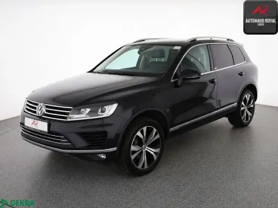 Gebraucht VW Touareg Executive 204 PS (150 kW) 2016 Deep black SUV