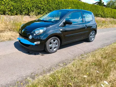 Gebraucht Renault Twingo Initiale Paris 75 PS (55 kW) 2013 Schwarz Kleinwagen