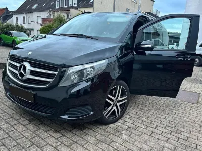 Używany Mercedes V250 Avantgarde 190 KM (139 kW) 2014 Czarny Minivan