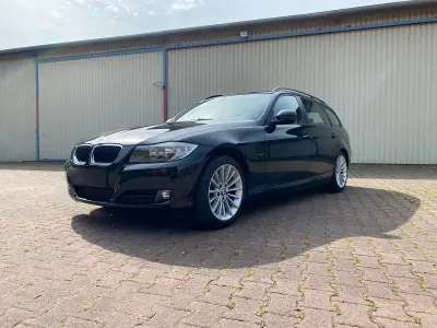 Używany BMW 320 170 KM (125 kW) 2009 Czarny Kombi