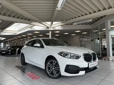 Gebraucht BMW 116 Sport Line 116 PS (85 kW) 2024 Weiß Kleinwagen
