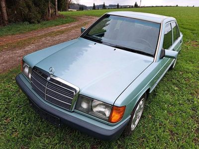 Usata Mercedes 190 122 CV (89 kW) 1992 Verde Berlina