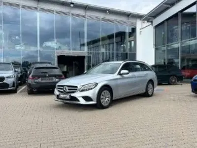Gebraucht Mercedes C200 160 PS (117 kW) 2020 Silber Kombi