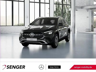 Unilack nachtschwarz Gebraucht 2024 Mercedes GLA200 SUV | 35.890 € (Guter Preis)