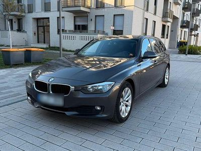 Gebraucht BMW 318 143 PS (105 kW) 2013 Braun Kombi