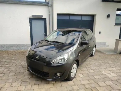 Gebraucht Mitsubishi Space Star 70 PS (51 kW) 2014 Grau Van / Kleinbus