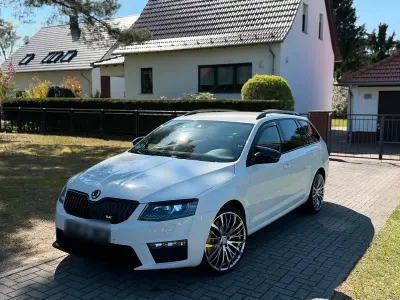 Second-hand Skoda Octavia vRS 184 CP (135 kW) 2015 Alb Break