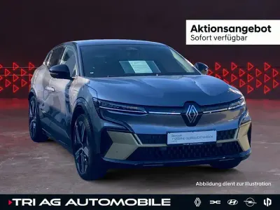Gebraucht Renault Megane E-Tech 218 PS (160 kW) 2022 Andere farbe