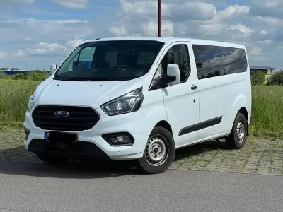 Używany Ford Transit Custom 131 KM (96 kW) 2019 Biały Minivan