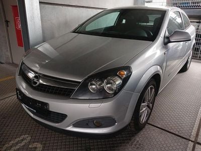 Opel Astra GTC