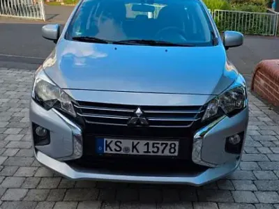Gebraucht Mitsubishi Space Star 71 PS (52 kW) 2024 Silber Kleinwagen