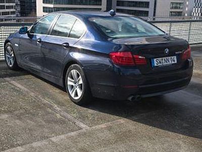 Gebraucht BMW 523 204 PS (150 kW) 2010 Blau Limousine