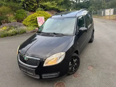 Gebraucht Skoda Roomster Plus Edition 69 PS (50 kW) 2010 Schwarz Van / Kleinbus